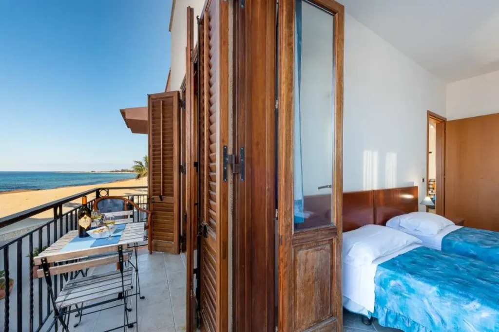 Beach Apartments Trilo