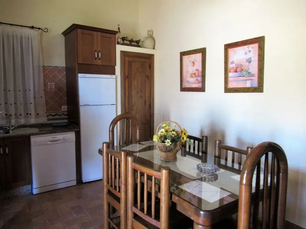 Chalet Huerta 1 con piscina y paddle