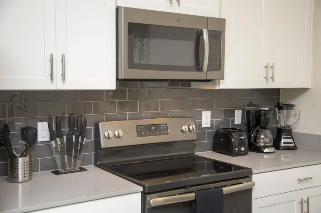 Amazing 5Bdr at ChampionsGate 11 miles from Disney
