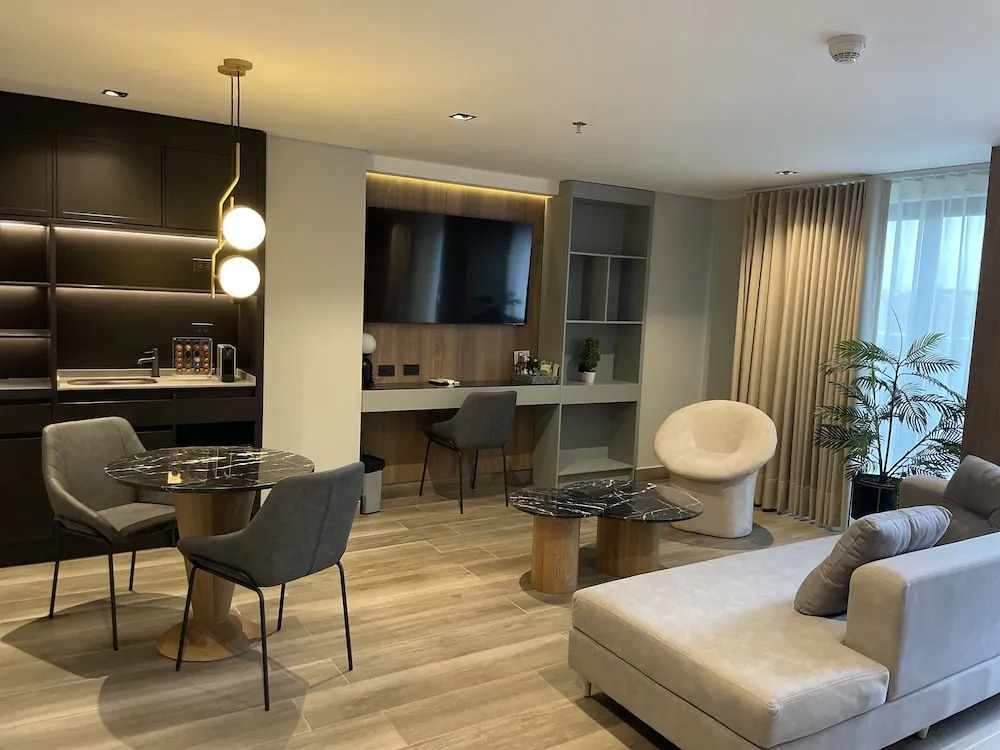Hotel Selis