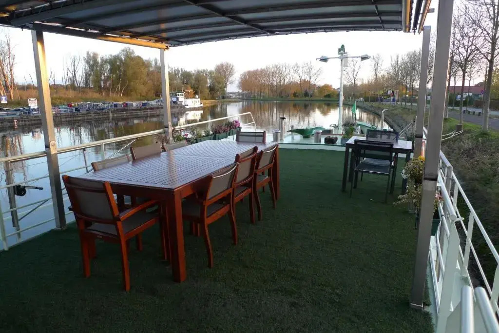 B&B Barge Johanna