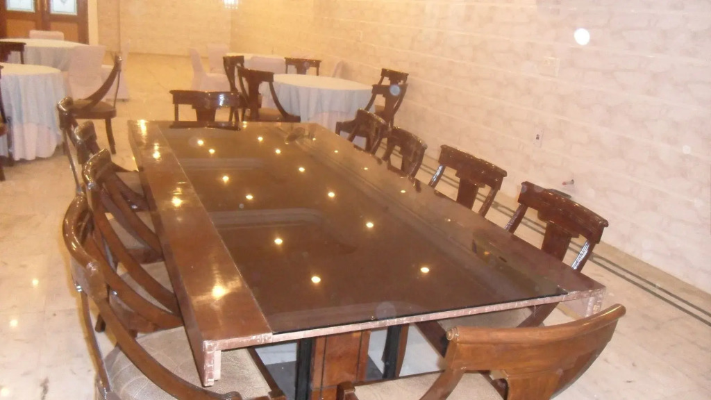 Hotel Singh International