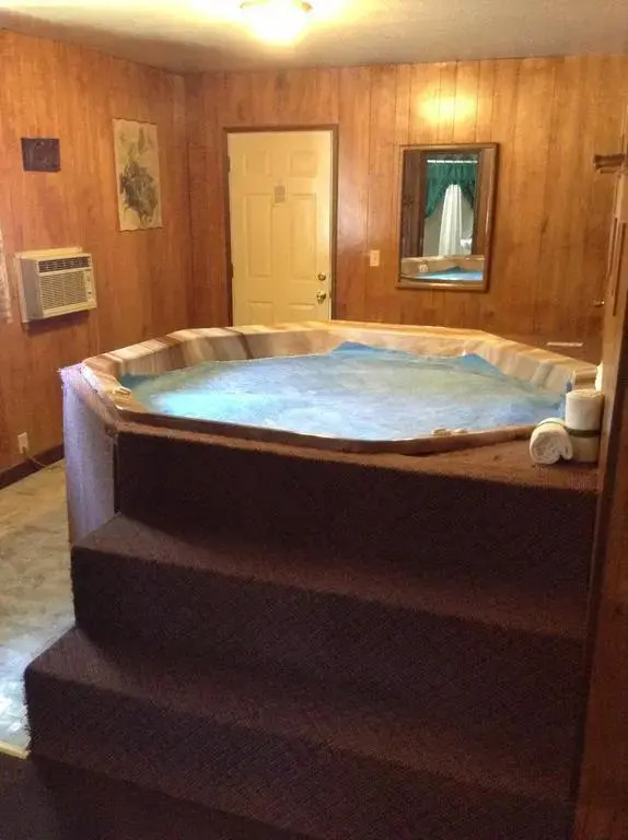 Bennett Bay Inn