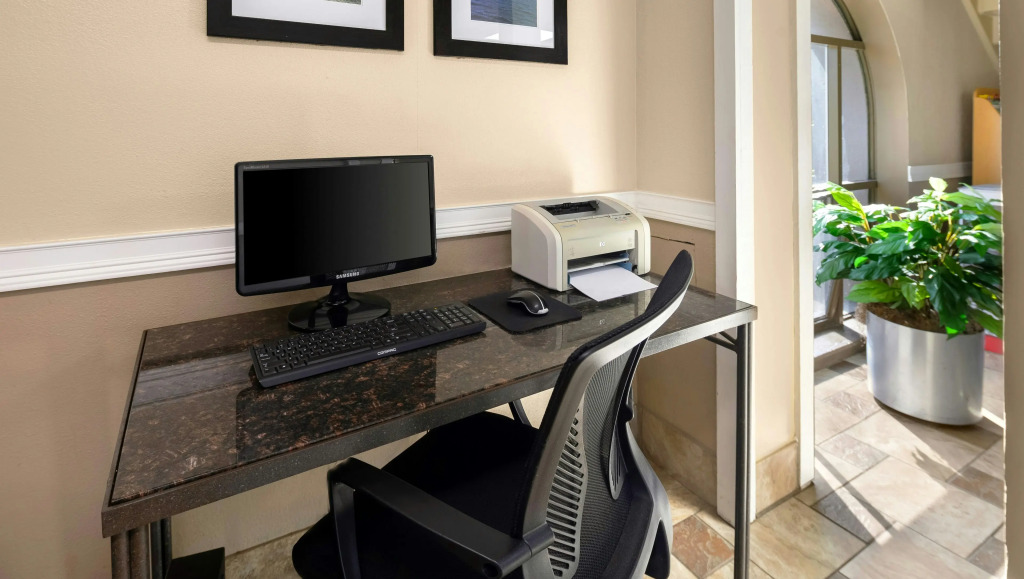 Park Inn by Radisson, Detroit Metro Airport