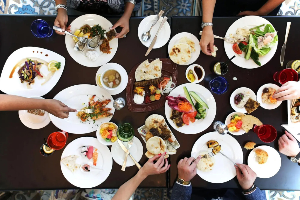 Shangri-La Hotel Apartments Qaryat Al Beri