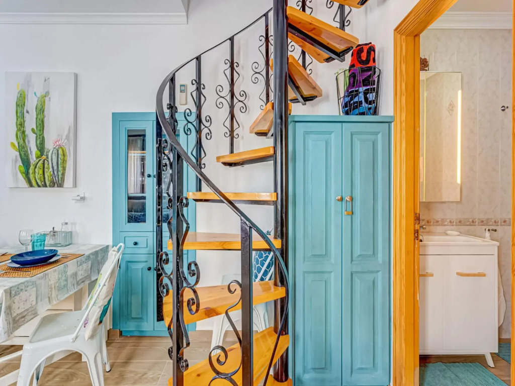 Comfy Holiday Home in Denia near Playa Beach
