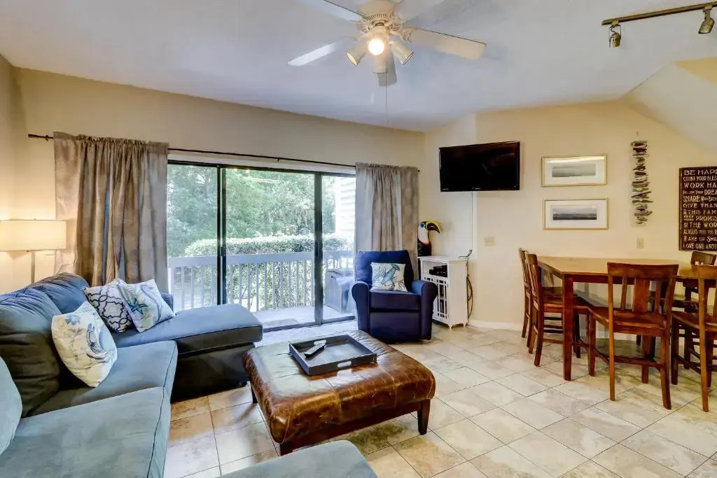 6 Ocean Breeze 3 BR Forest Beach Condo