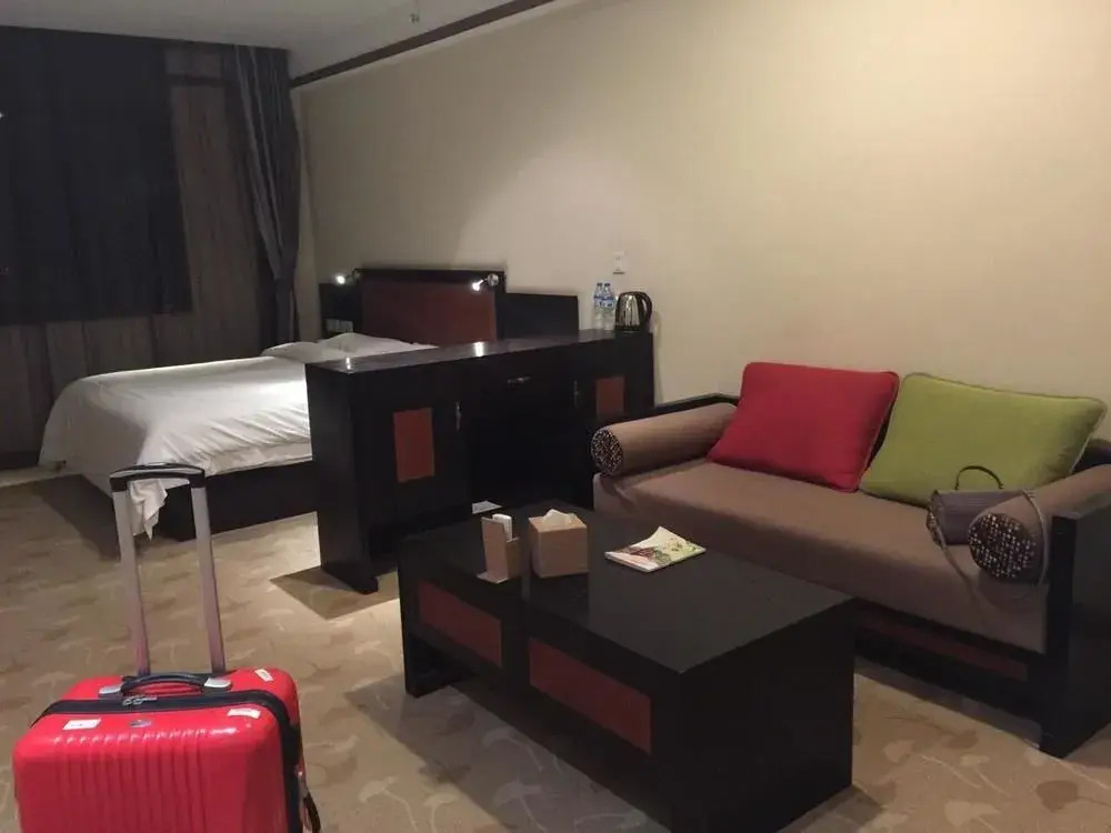 Kunming Maple Palace Hotel
