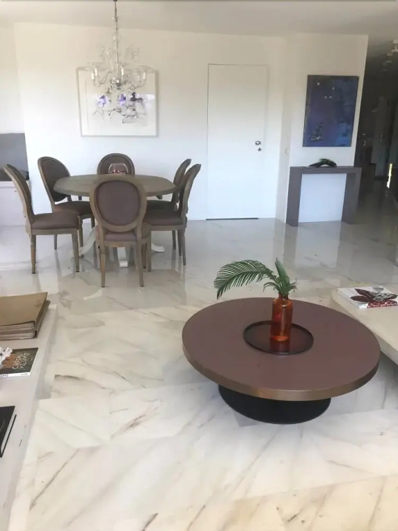 Duplex Design avec 300 m de terrasse