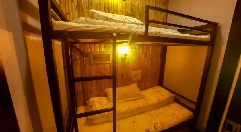 Zhangye Xi Xia Hotel