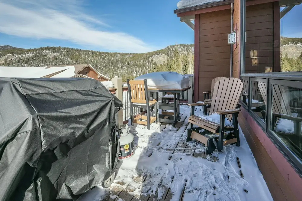 Alders 54 Outpost Dr