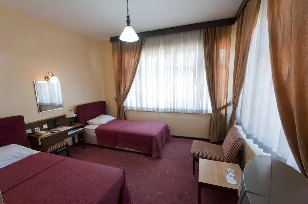 Yilmaz Hotel