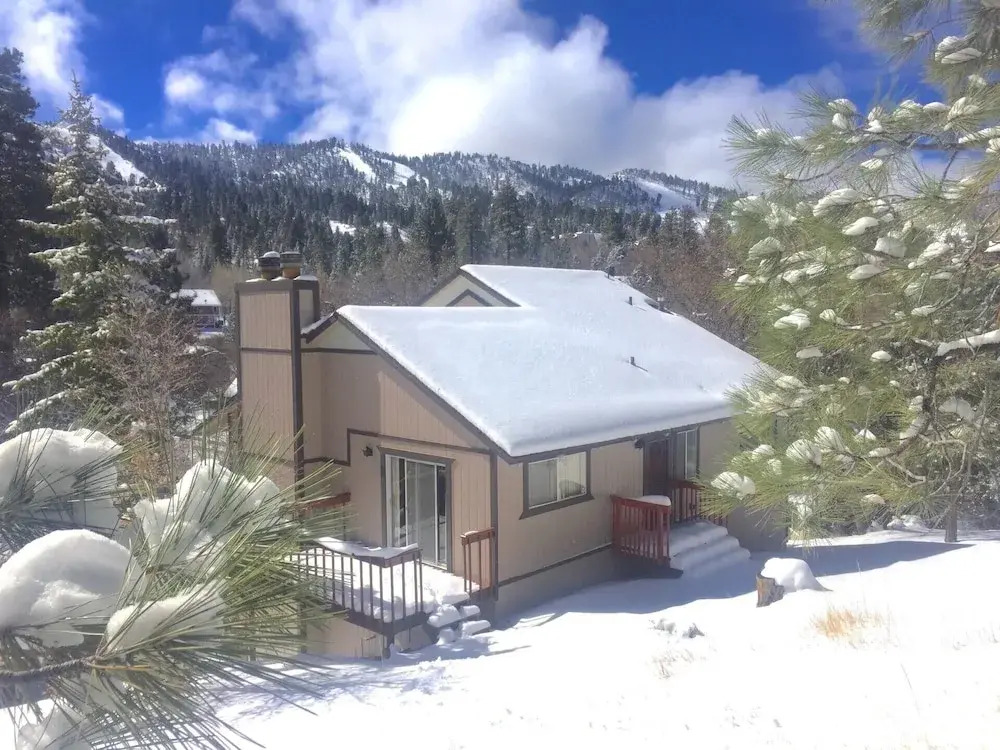 Blue Jay Chalet Unit#5