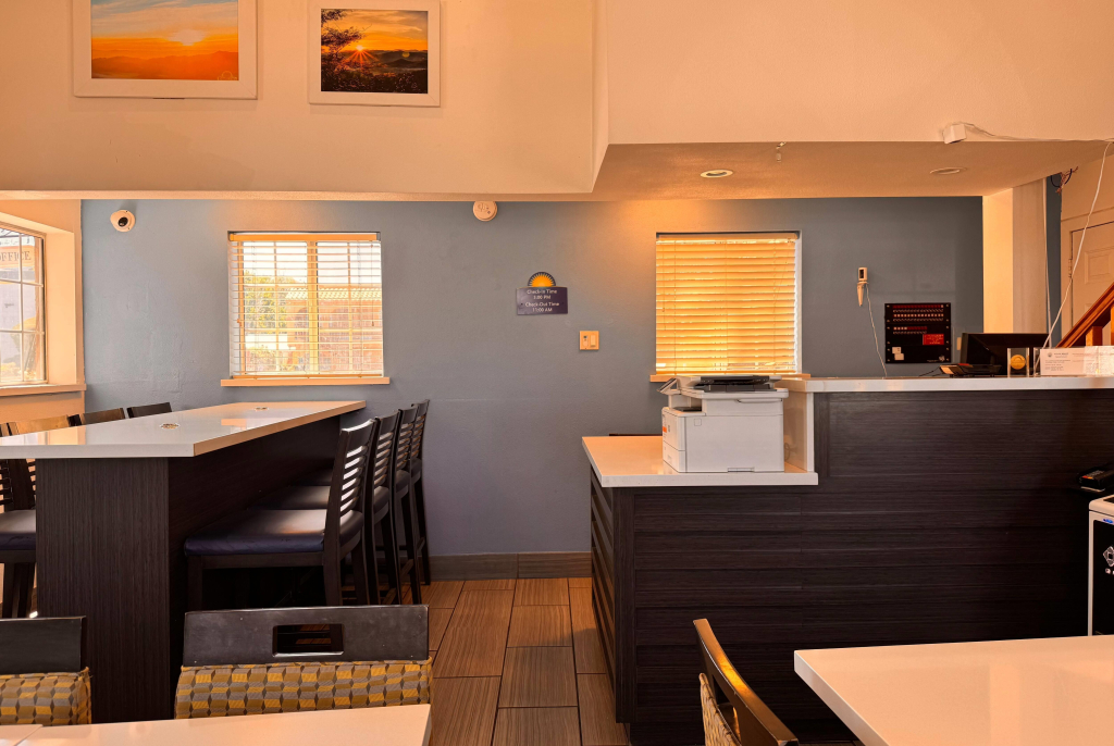 Days Inn by Wyndham Bishop