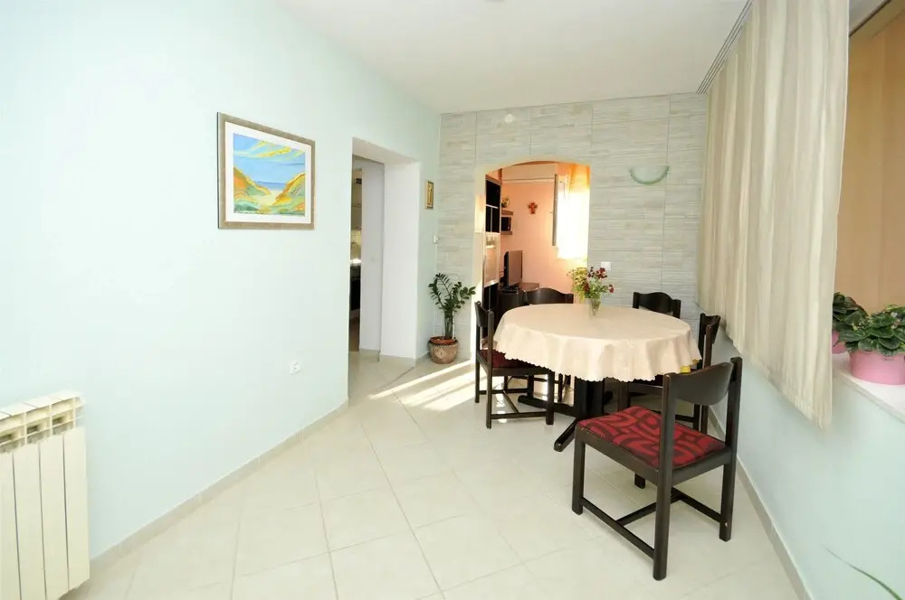 Apartments Mise