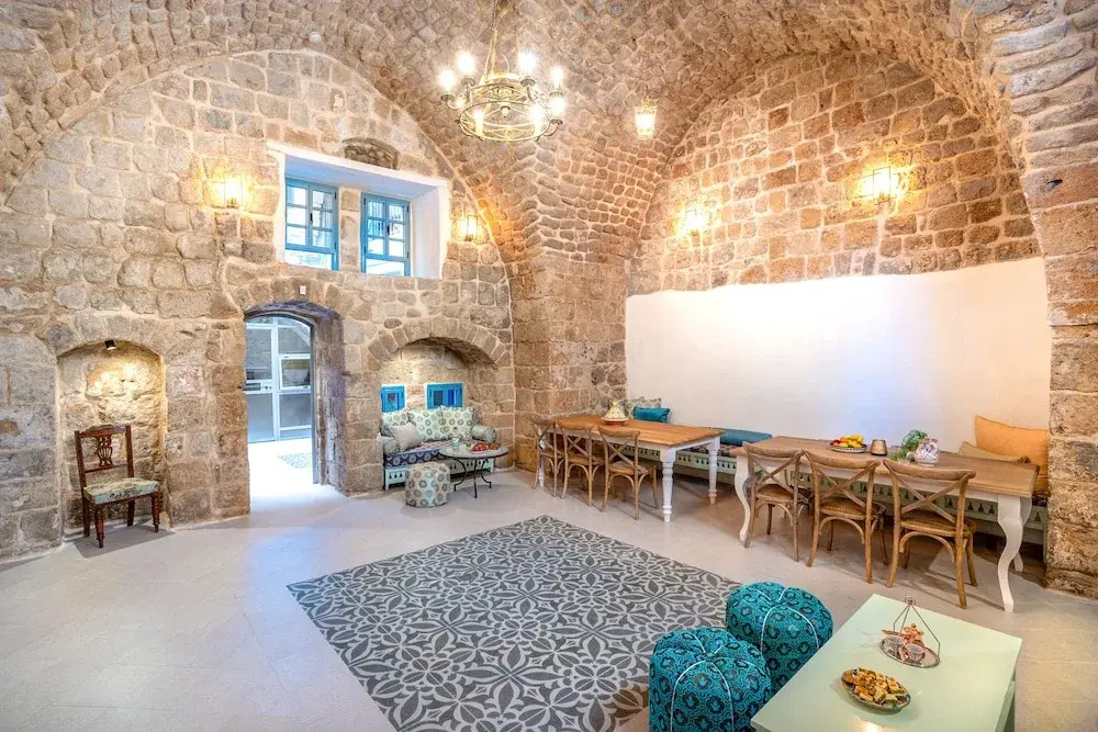 Arabesque Arts & Residency