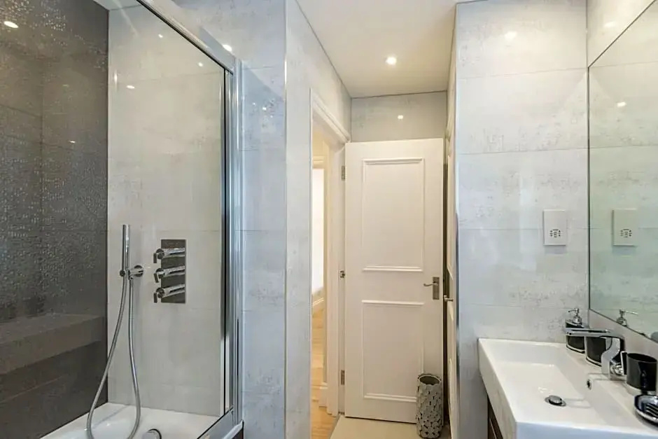 High Street Kensington Apartment