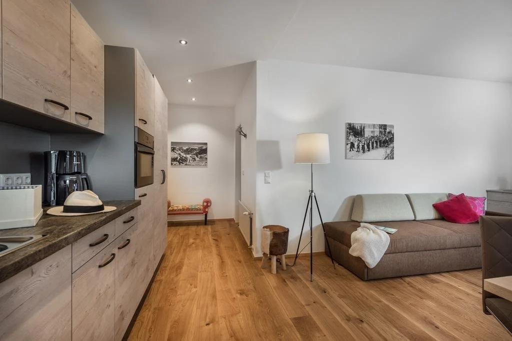 Ladinger, Landhaus