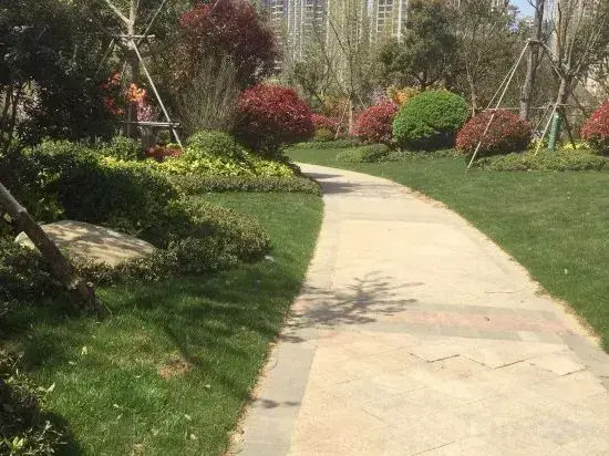 Qidong Warm House Apartment Hotel