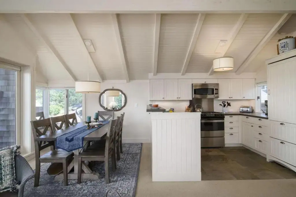 Chapman Cove by Avantstay - Beach Bungalow w Sauna