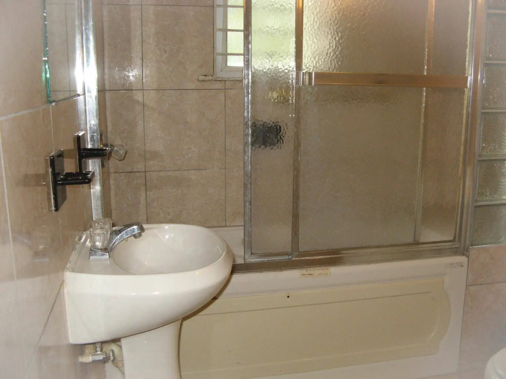 Executive Shaw Park Guest House
