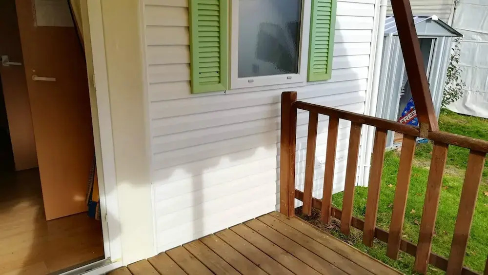 Bungalow With 2 Bedrooms in Mimizan, With Pool Access and Furnished Te
