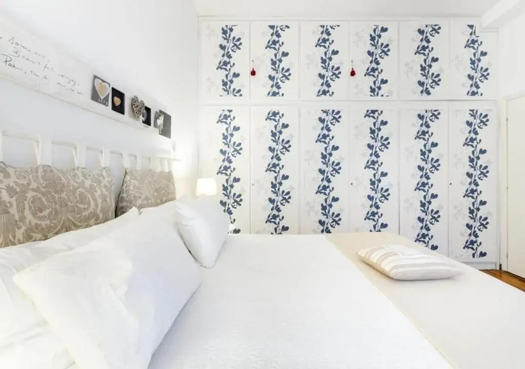 Romely House St Peter Apartment