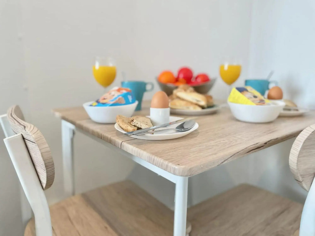 3 bed apartment in Glasgow
