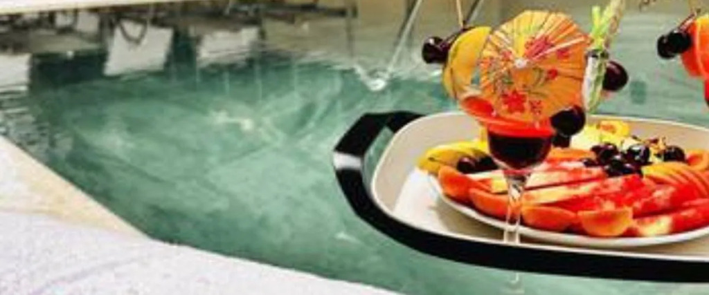 FIFTY5 Suite Hotel