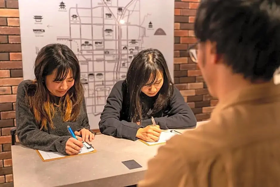 Wise Owl Hostels Kyoto