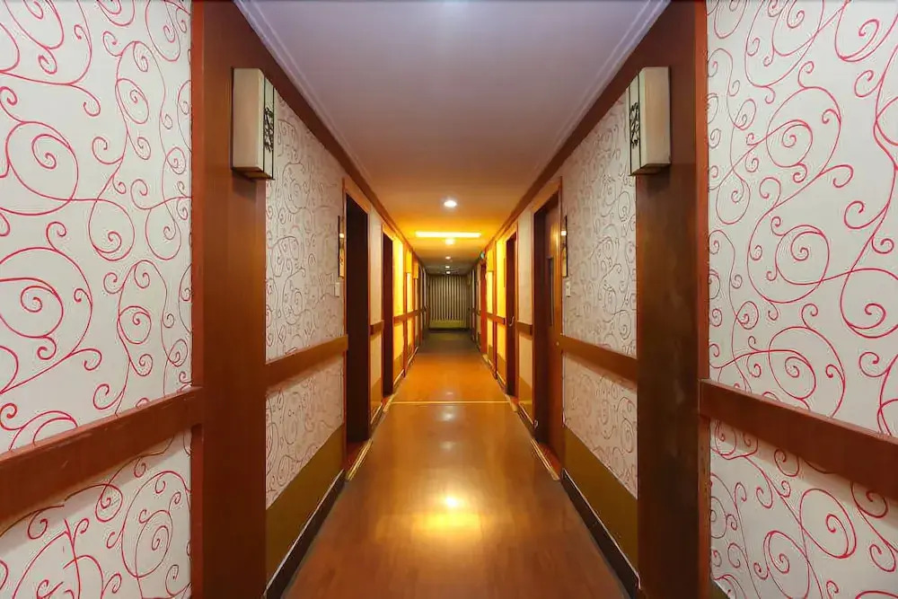 Yiwu Jinyao Hotel