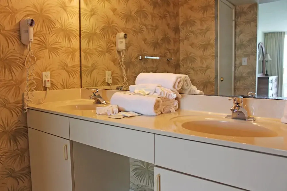 Beautiful Myrtle Beach Condo at Kingston