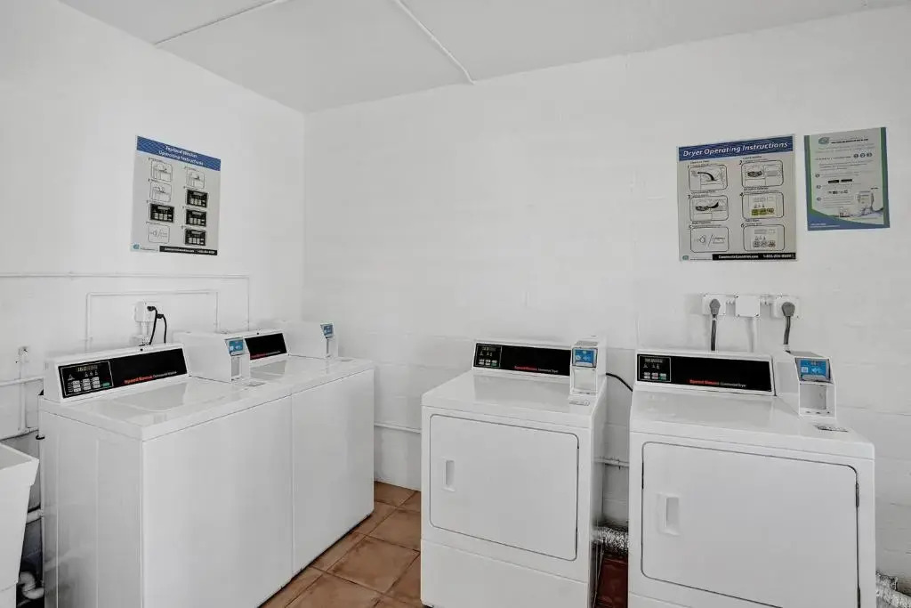 Fort Lauderdale Yacht and Beach Club 416
