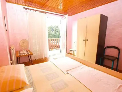 Rooms Antun 1238