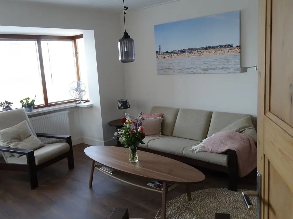 Gorgeous Apartment in Katwijk Centre Near Sea