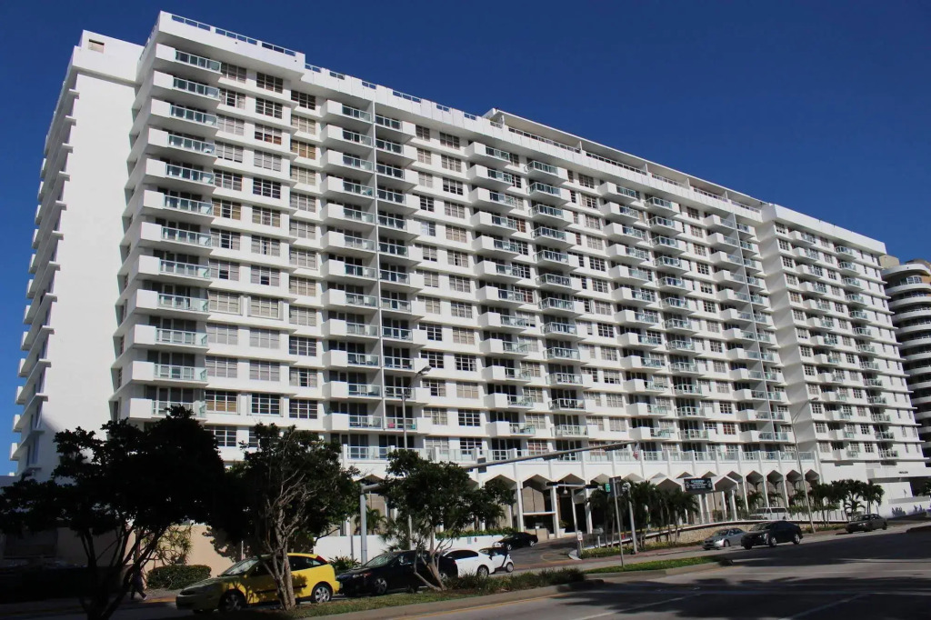 Pavilion Residences on the Beach