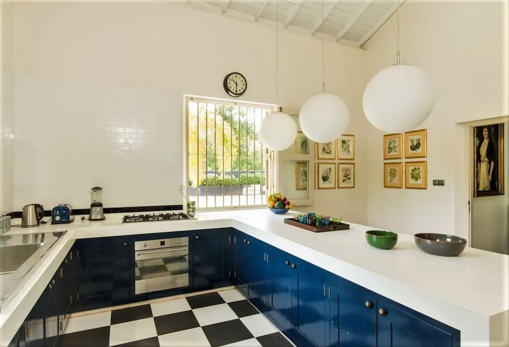 Monara House, Talpe