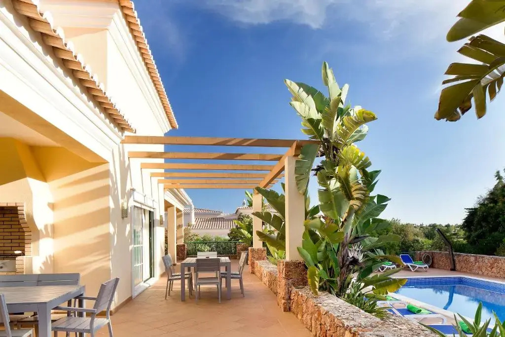 Casa Dos Cedros