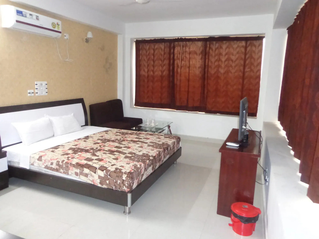 Hotel R. K. Palace