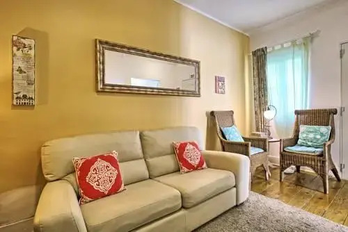 Localtraveling Cathedral & Castle - Family Apartments