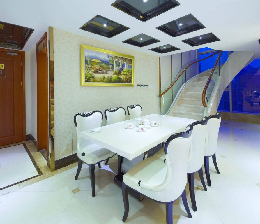 Louidon Mega Apartment Hotel Of Kam Rueng Plaza - Sunshine Apartment