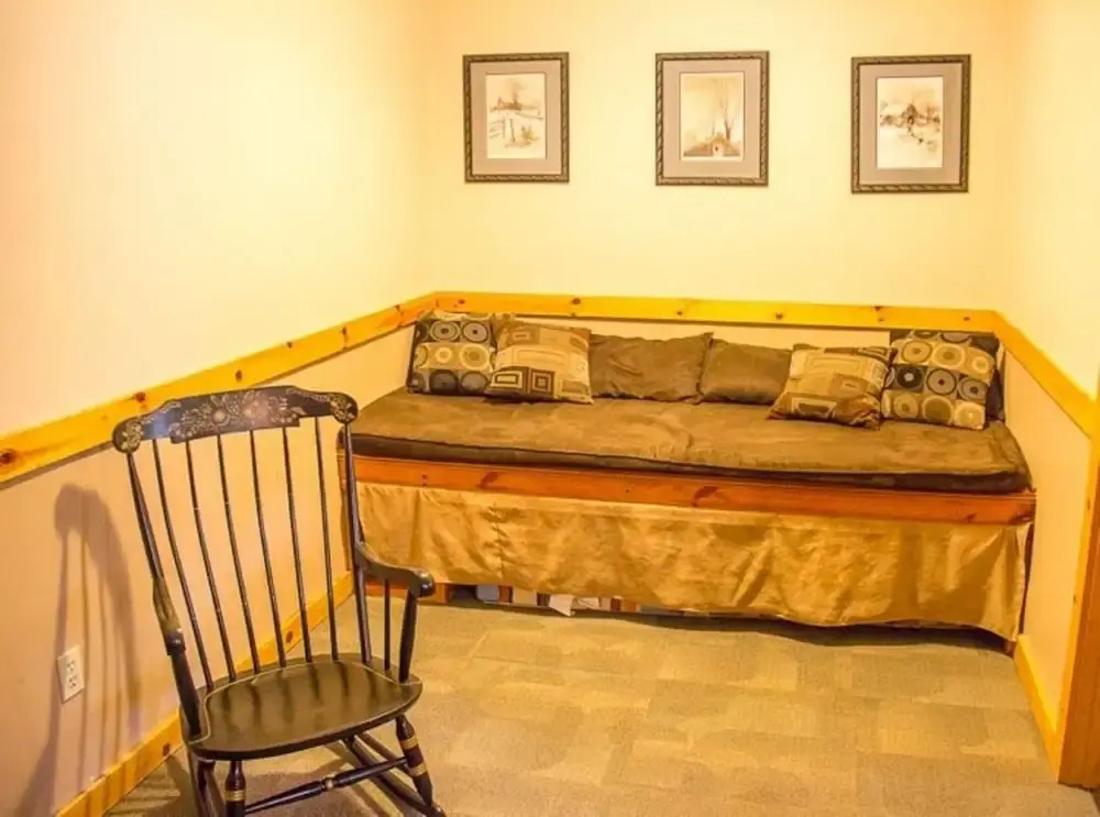 11 Above and Beyond - 4 Br Cabin
