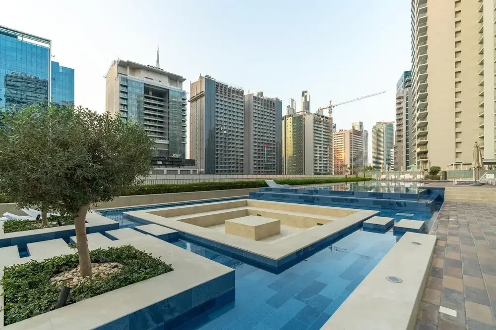 Stunning 1BR Apt in Business Bay