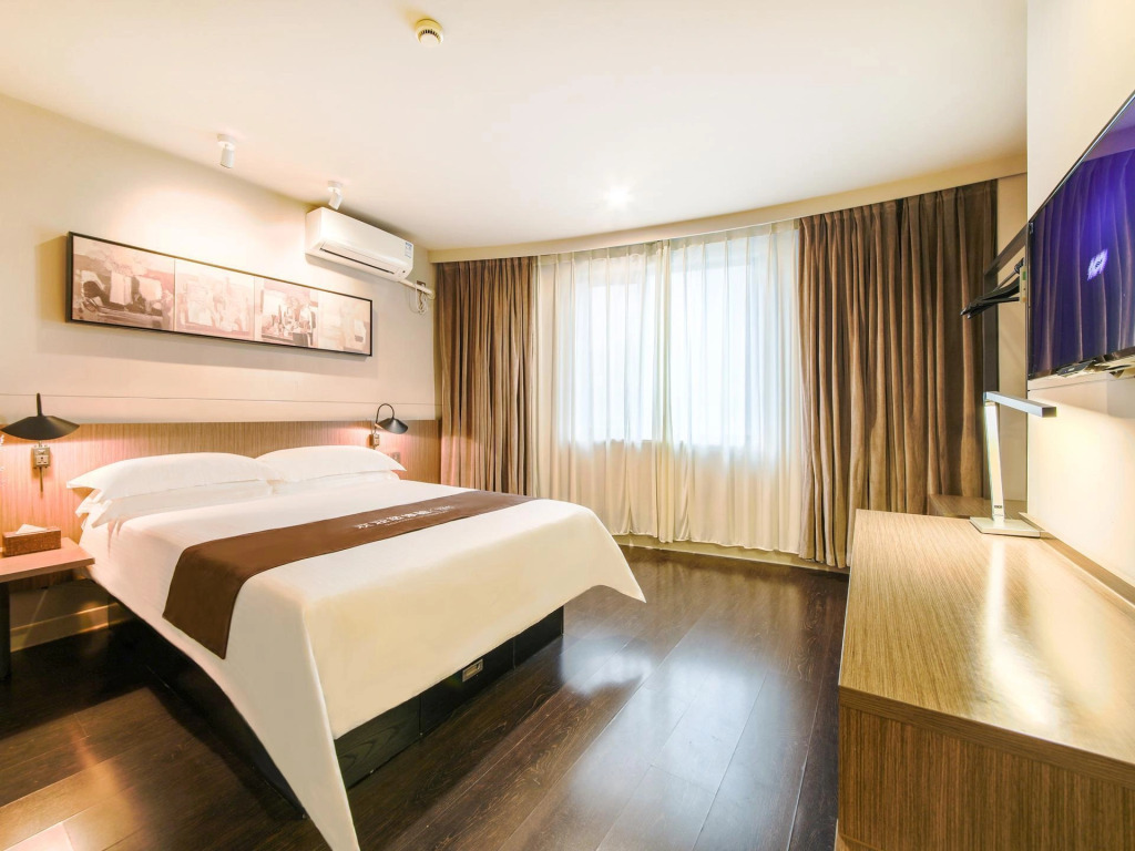 Jinjiang Inn Select Wuhan International Expo Center Maying Road Metro Station