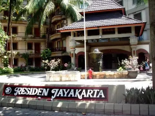 Cozy Suites @Jayakarta Hotel