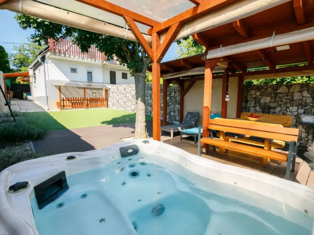 House Particia Siofok