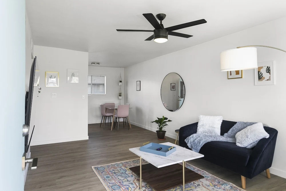 Contemporary Condo in Central Biltmore