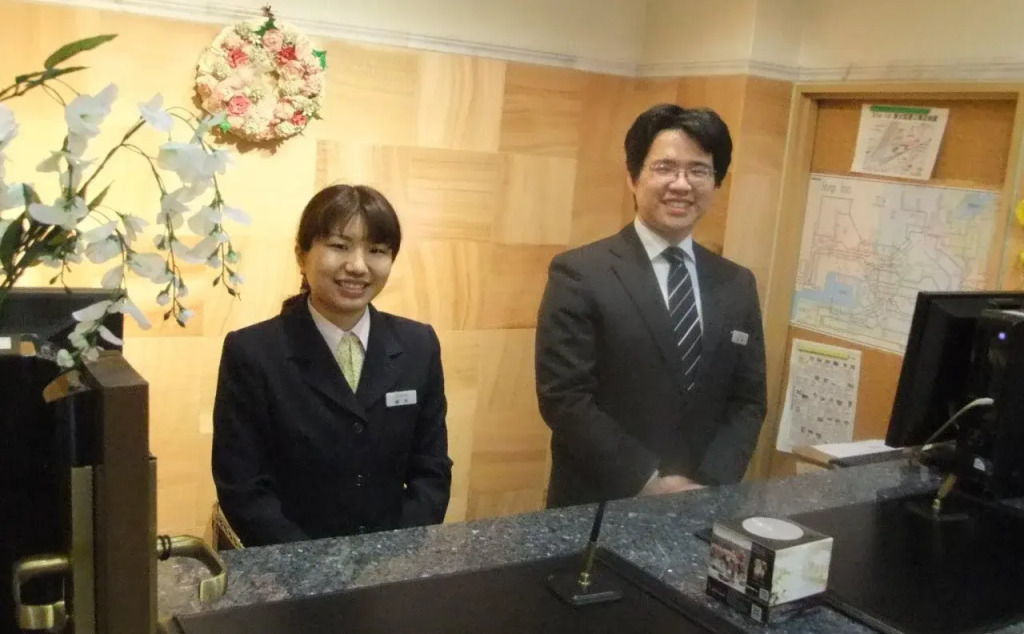 Step Inn Shin-Osaka Higashiguchi