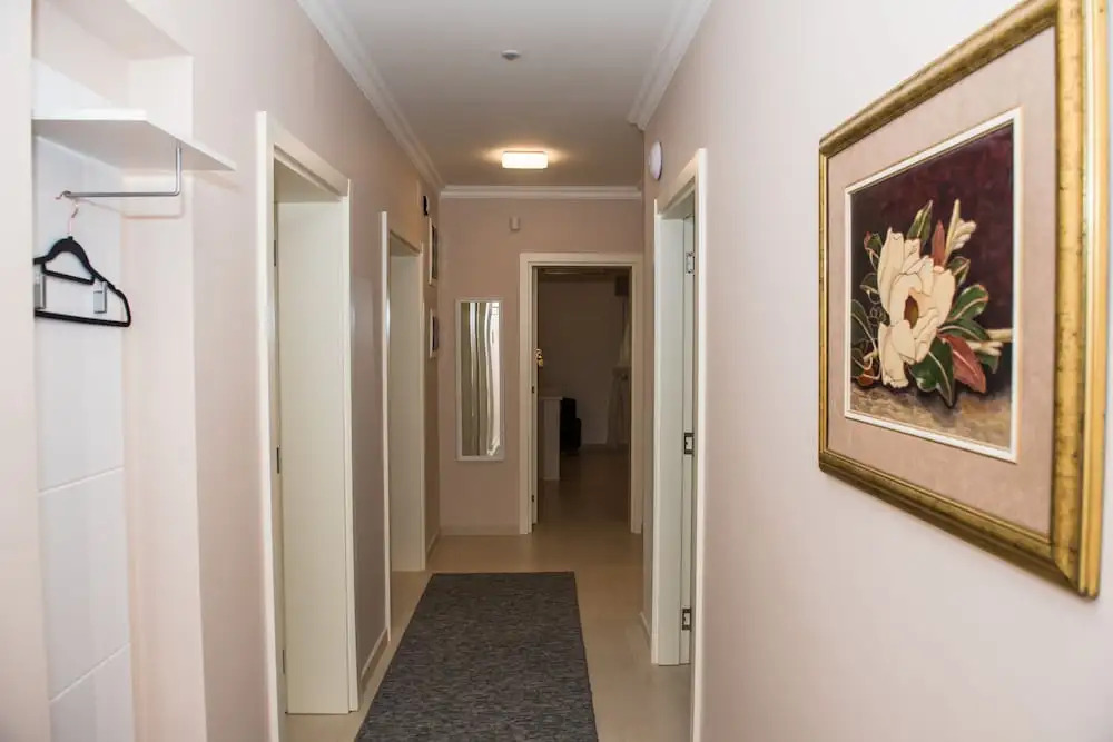 3 Bedroom 3 Bathroom Pool ,ivy House Montenegro
