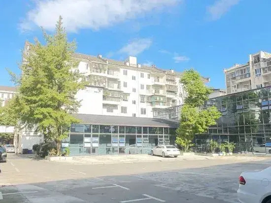 Years of Mountain Residence Hot Spring Hotel